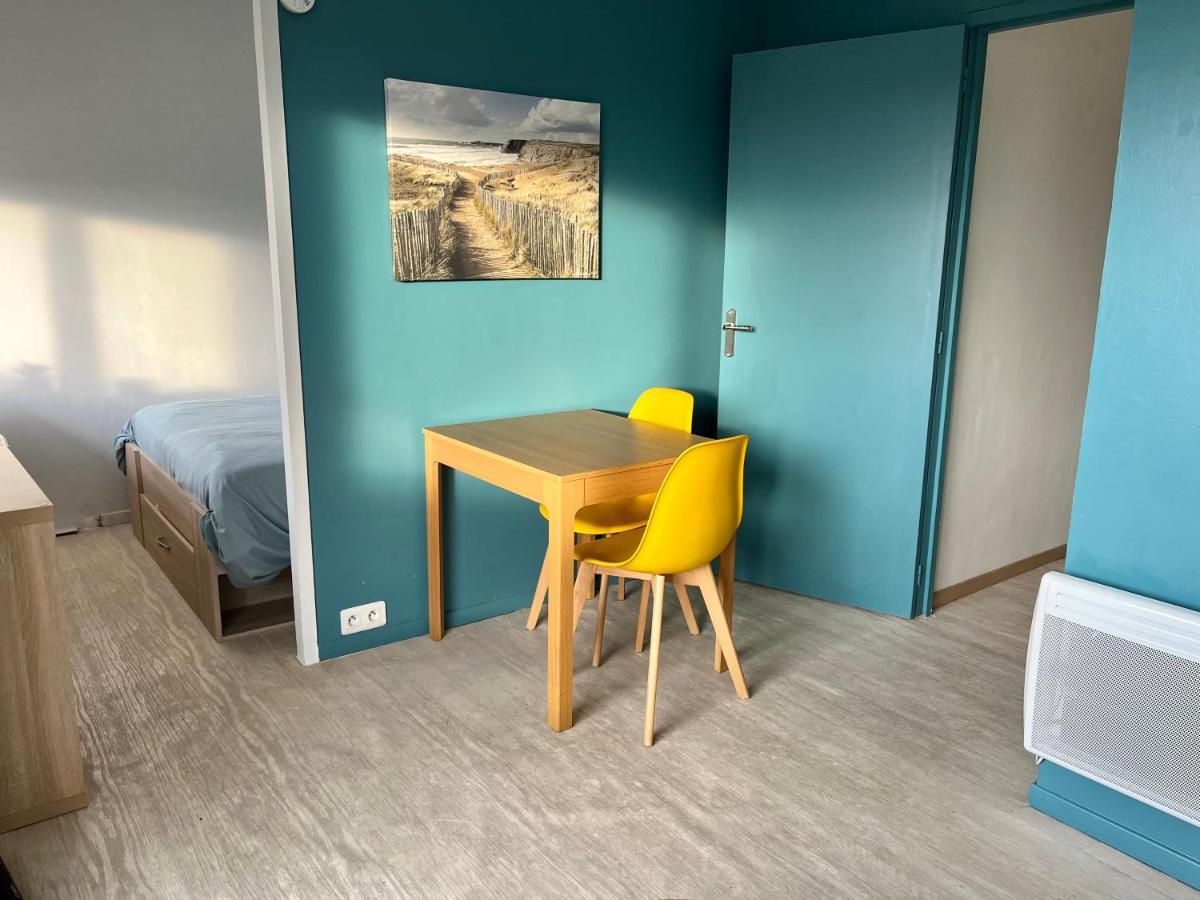Studio Avec Chambre - Balcon Et A 20M De La Mer Apartment Courseulles-sur-Mer Luaran gambar